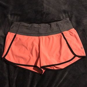Lululemon Shorts - Size 6